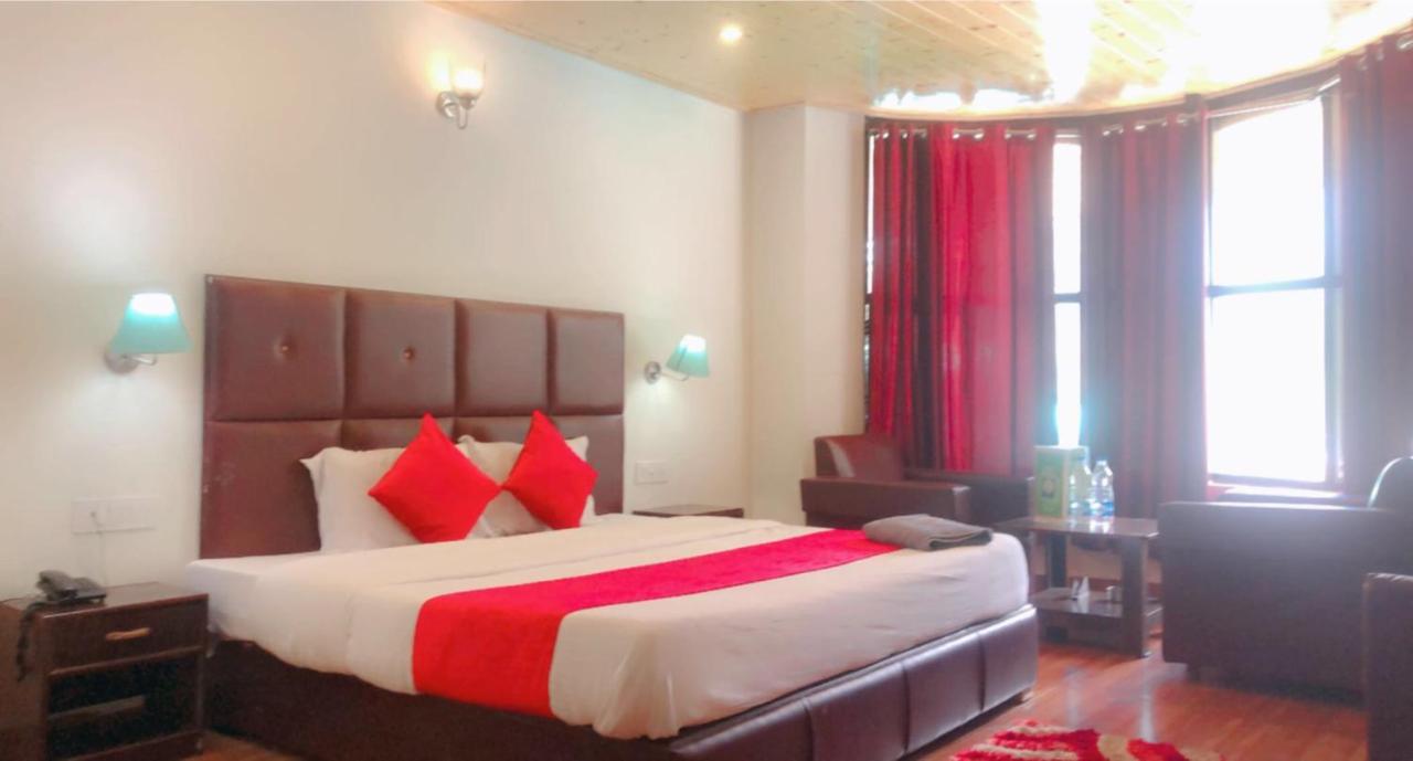 Hotel Hadimba - In City Center Манали Экстерьер фото