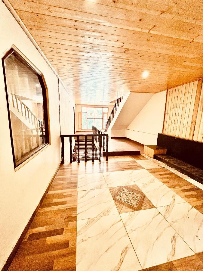 Hotel Hadimba - In City Center Манали Экстерьер фото