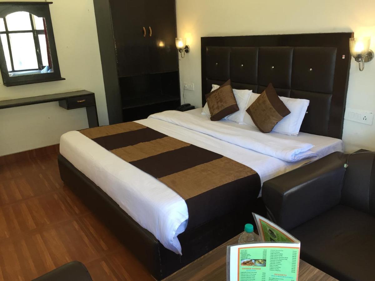 Hotel Hadimba - In City Center Манали Экстерьер фото